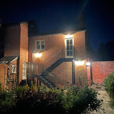 Cockloft Romantic Countryside Hideaway Bishops Cannings Екстериор снимка